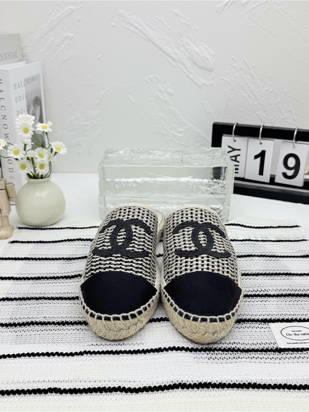 CHANEL Black and Cream Woven Espadrille Mules with Logo - Picture 2 of 6